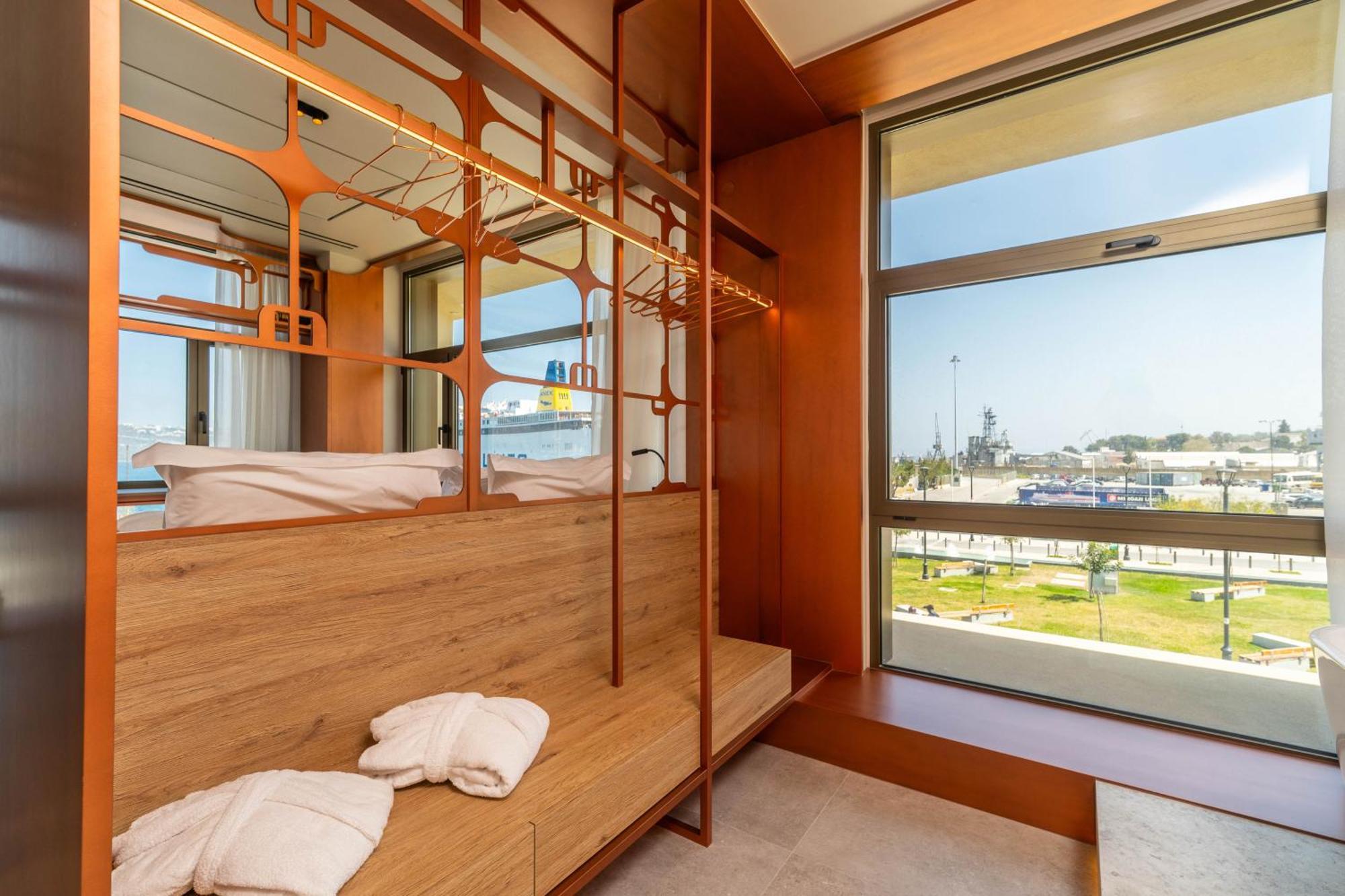 Oniros Residences Souda Luaran gambar